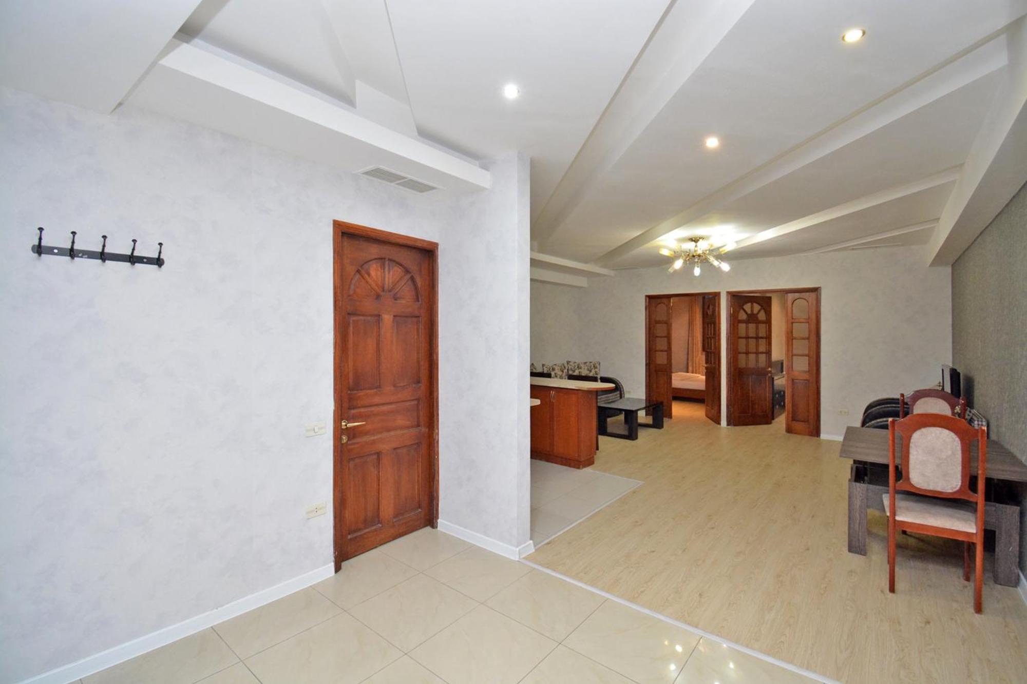 Apartment In Abovyan Street, Erywań Zewnętrze zdjęcie