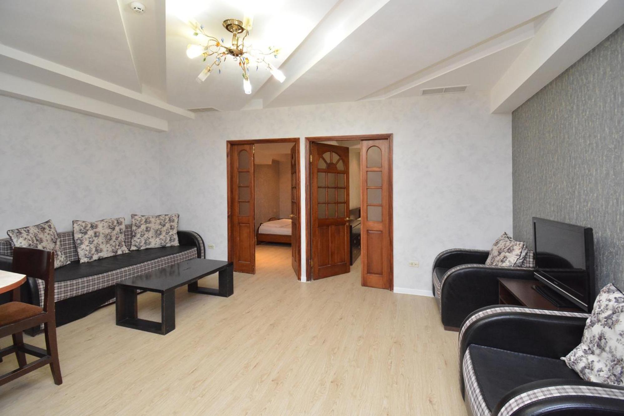 Apartment In Abovyan Street, Erywań Zewnętrze zdjęcie