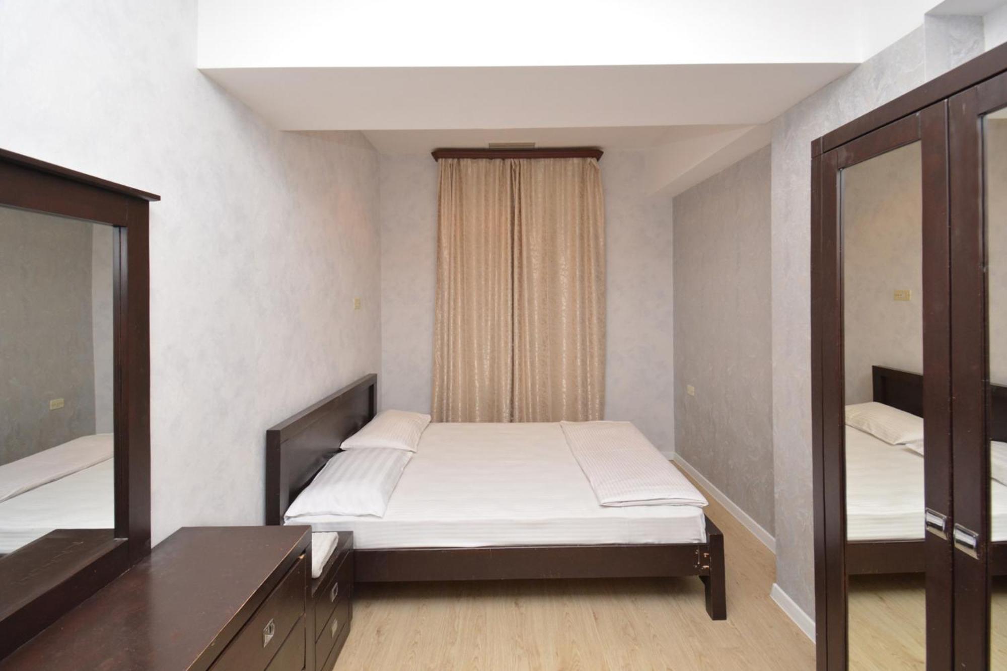 Apartment In Abovyan Street, Erywań Zewnętrze zdjęcie